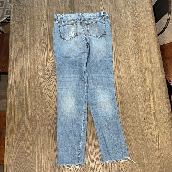 Metaphor Straight Leg Light Wash Distressed Jeans Size 2 - Picture 7 of 10